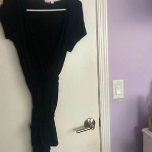 good codition gap flowy romper